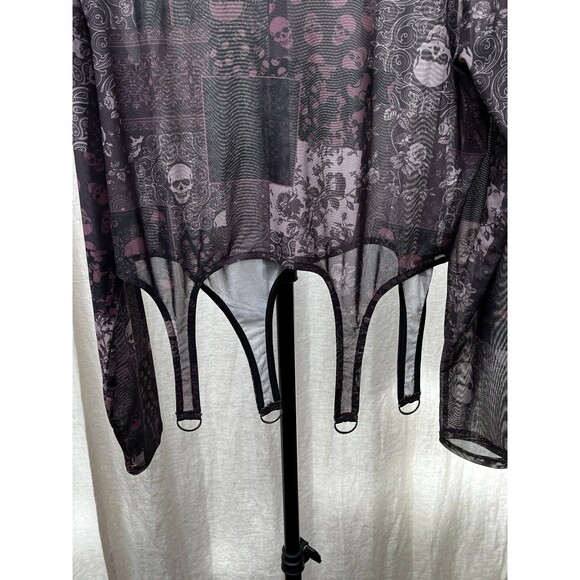Social Collision Skull Floral Mesh Sheer Cropped Top Plus Size 2 (2XL) - Picture 6 of 10